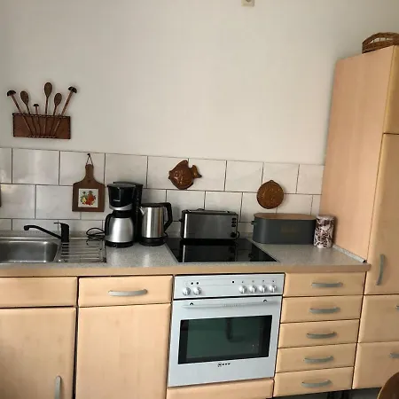 In Koblenz, Nahe Uni Und Bwzk Mit Garten Appartement Coblence